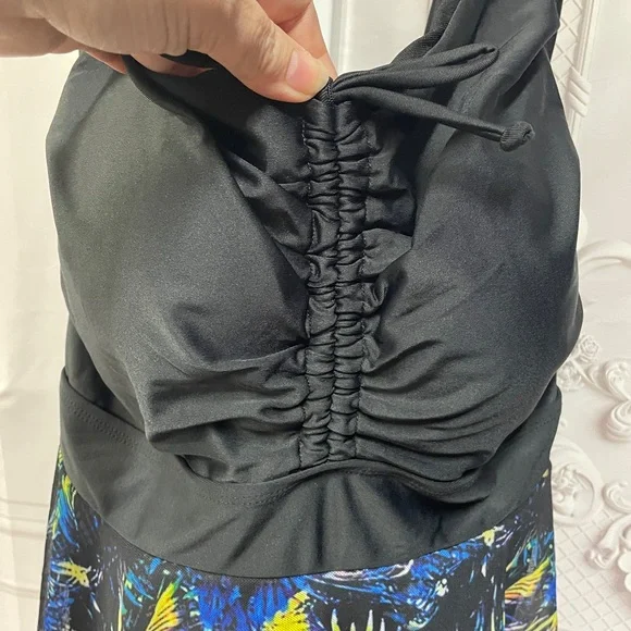 BloomChic Black Swim Dress with Tropical Accents 18/20 - Picture 5 of 13